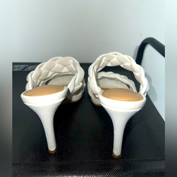 Express White Heels - Picture 4 of 6